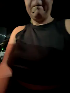 Snapshot of Blueskiiis3 chatting on 18, 10, 2025 Blueskiiis3 online show from 18, 10, 2025