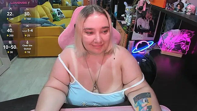 Snapshot of Softie_Sofy chatting on 21, 7, 2026 Softie Sofy online show from 21, 7, 2026