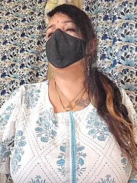 cute-tanvi online show from 25, 9, 2025