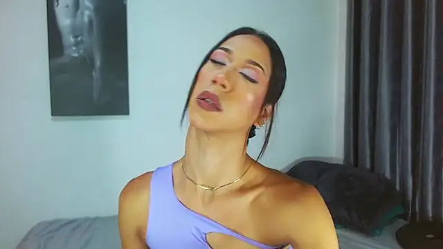 Kenisha Sweet online show from 30, 10, 2025