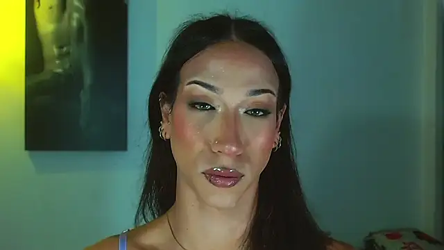 Kenisha Sweet online show from 5, 12, 2025