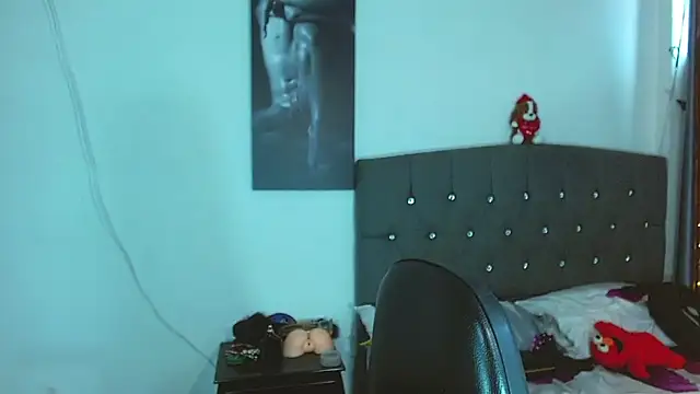 Kenisha Sweet online show from 22, 2, 2026