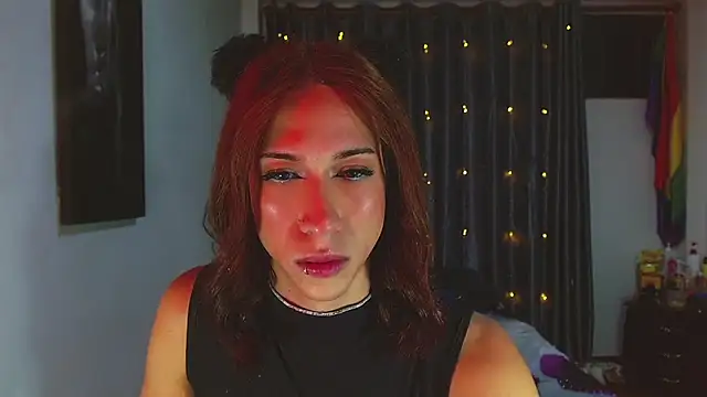 Kenisha Sweet online show from 8, 4, 2026