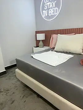 natural bigboobs online show from 1, 3, 2025