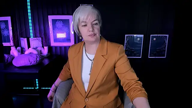 Snapshot of CarmenSoft chatting on 15, 7, 2026 CarmenSoft online show from 15, 7, 2026