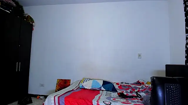 Snapshot of ares_sexxx chatting on 3, 10, 2025 ares sexxx online show from 3, 10, 2025