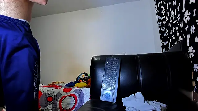 Snapshot of ares_sexxx chatting on 29, 11, 2025 ares sexxx online show from 29, 11, 2025