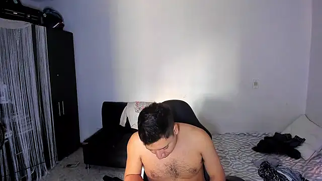 Snapshot of ares_sexxx chatting on 16, 6, 2026 ares sexxx online show from 16, 6, 2026