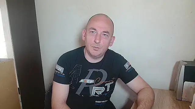 Snapshot of Johan___Barker chatting on 31, 3, 2026 Johan Barker online show from 31, 3, 2026