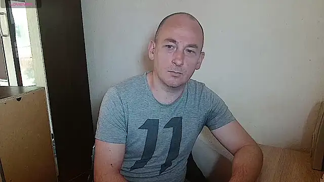 Snapshot of Johan___Barker chatting on 28, 4, 2026 Johan Barker online show from 28, 4, 2026