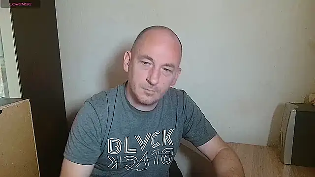Snapshot of Johan___Barker chatting on 22, 5, 2026 Johan Barker online show from 22, 5, 2026