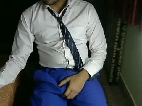 Snapshot of aloneboy1996 chatting on 27, 1, 2025 aloneboy1996 online show from 27, 1, 2025