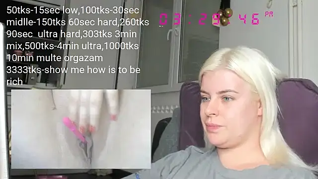 Snapshot of queenofthenighttt chatting on 28, 1, 2025 queenofthenighttt online show from 28, 1, 2025