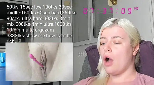 Snapshot of queenofthenighttt chatting on 13, 2, 2025 queenofthenighttt online show from 13, 2, 2025