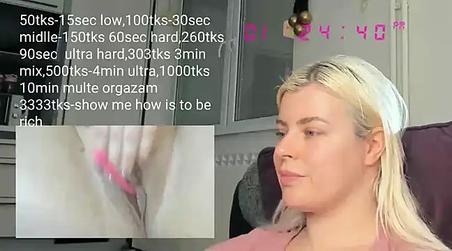 Snapshot of queenofthenighttt chatting on 20, 2, 2025 queenofthenighttt online show from 20, 2, 2025