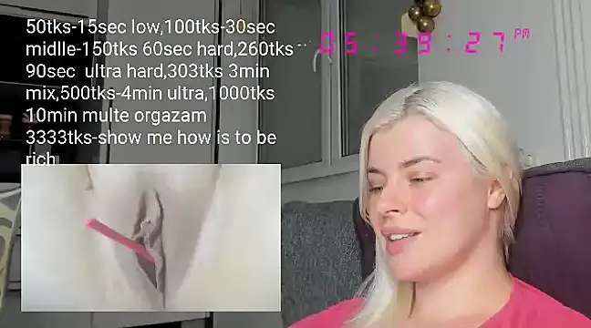 Snapshot of queenofthenighttt chatting on 14, 3, 2025 queenofthenighttt online show from 14, 3, 2025