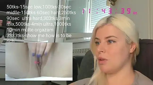 Snapshot of queenofthenighttt chatting on 19, 3, 2025 queenofthenighttt online show from 19, 3, 2025