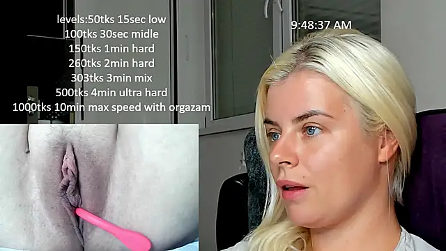 Snapshot of queenofthenighttt chatting on 28, 9, 2025 queenofthenighttt online show from 28, 9, 2025