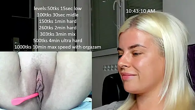 Snapshot of queenofthenighttt chatting on 1, 10, 2025 queenofthenighttt online show from 1, 10, 2025