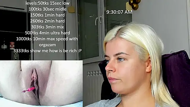 Snapshot of queenofthenighttt chatting on 27, 10, 2025 queenofthenighttt online show from 27, 10, 2025