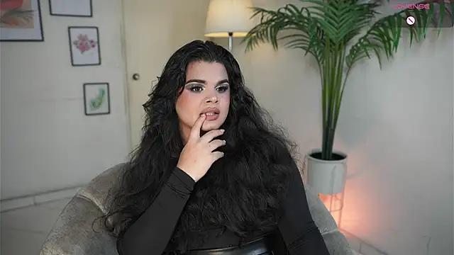 artechloe online show from 17, 9, 2025