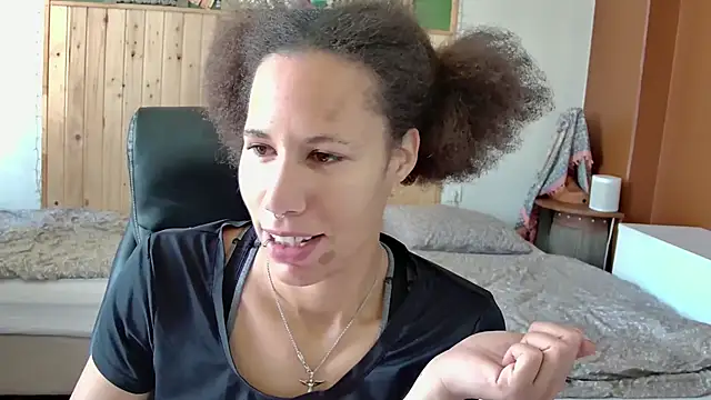AaliyahHarris online show from 27, 5, 2026