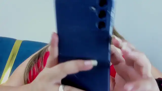 Snapshot of valeyperver chatting on 23, 12, 2024 valeyperver online show from 23, 12, 2024