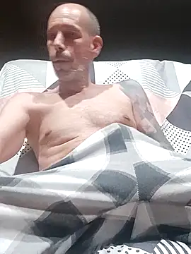 Snapshot of 207RCCam chatting on 20, 9, 2025 207RCCam online show from 20, 9, 2025