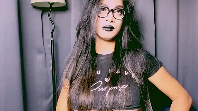 XXsexylongcockXX online show from 3, 12, 2024