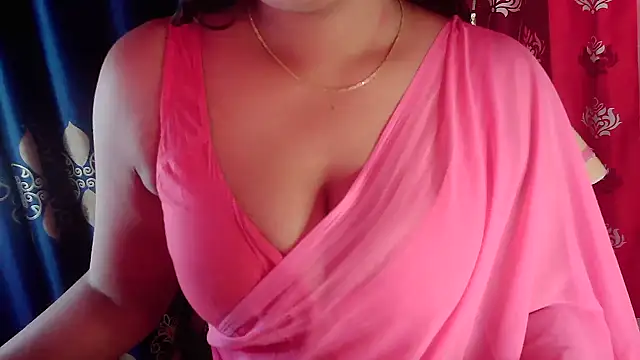 Snapshot of banglarani880 chatting on 18, 12, 2025 banglarani880 online show from 18, 12, 2025