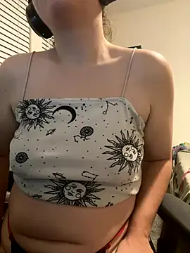 Snapshot of bratcore chatting on 13, 9, 2025 bratcore online show from 13, 9, 2025