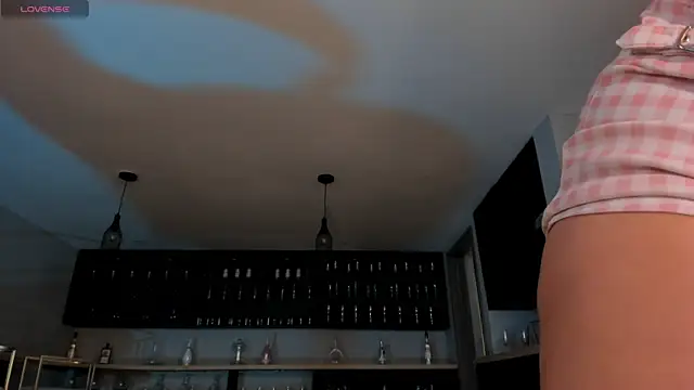 AbellaCroft online show from 21, 10, 2025