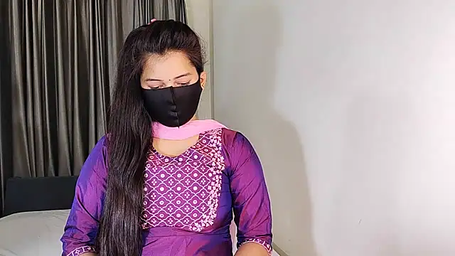 YourLovelyQueen online show from 16, 1, 2025