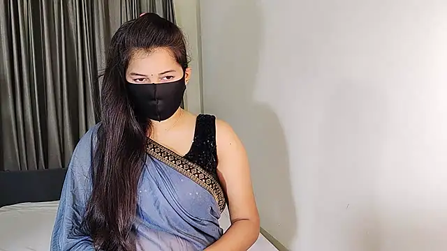 YourLovelyQueen online show from 17, 1, 2025
