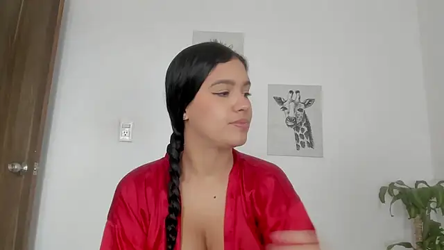 Snapshot of Hanna_Risso chatting on 27, 9, 2025 Hanna Risso online show from 27, 9, 2025