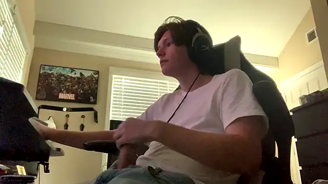 Snapshot of Tobi6000 chatting on 10, 7, 2026 Tobi6000 online show from 10, 7, 2026
