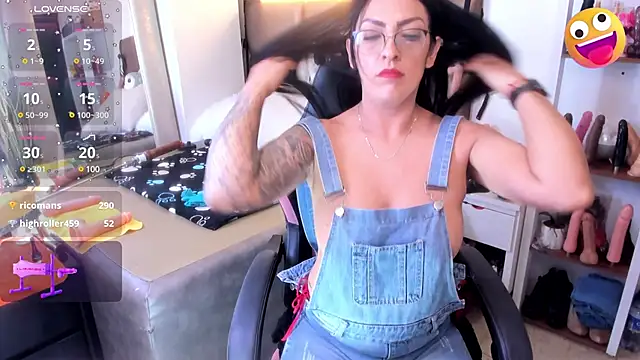 Snapshot of janette_rider chatting on 2, 3, 2025 janette rider online show from 2, 3, 2025