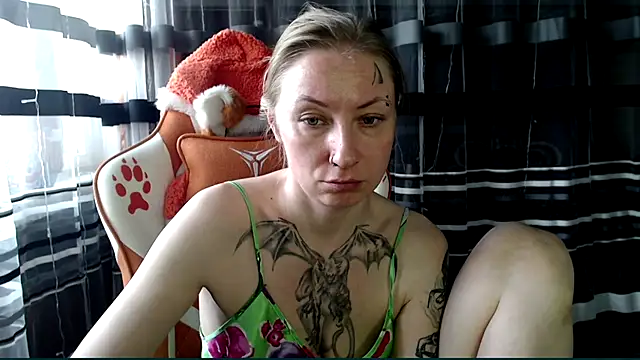 cold lollipop online show from 14, 3, 2026