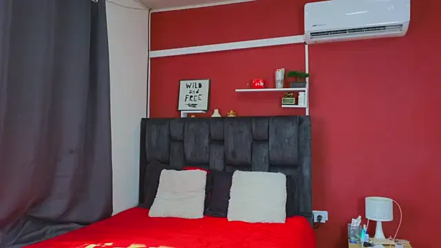 FelipeAndMarcello3 online show from 10, 1, 2025