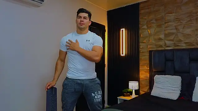 FelipeAndMarcello3 online show from 12, 2, 2025