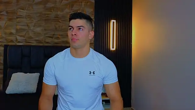 FelipeAndMarcello3 online show from 19, 2, 2025