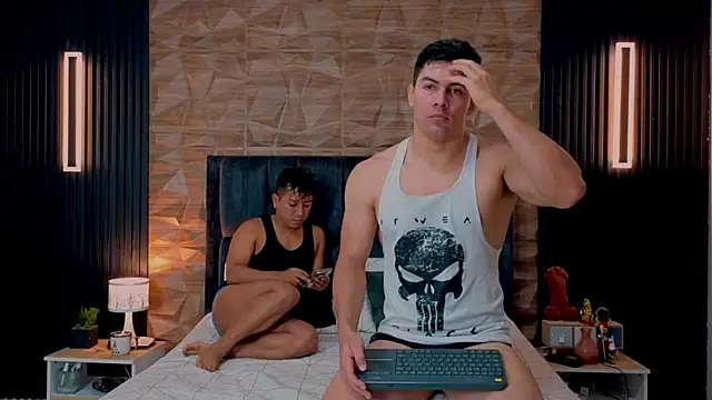 FelipeAndMarcello3 online show from 23, 9, 2025