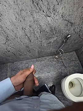 Snapshot of mayavi_baba chatting on 15, 10, 2025 mayavi baba online show from 15, 10, 2025