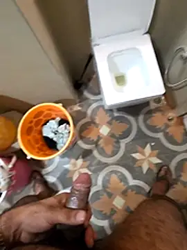 Snapshot of mayavi_baba chatting on 8, 11, 2025 mayavi baba online show from 8, 11, 2025