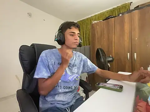 Max TheHorseDick online show from 25, 1, 2025