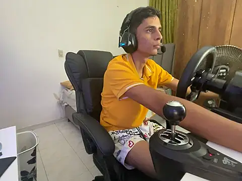 Max TheHorseDick online show from 26, 1, 2025