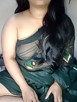 Snapshot of Sweet-Berry chatting on 2, 1, 2025 Sweet-Berry online show from 2, 1, 2025