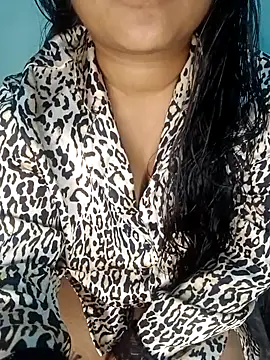 Snapshot of Sweet-Berry chatting on 12, 3, 2025 Sweet-Berry online show from 12, 3, 2025