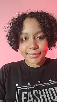 Snapshot of Electric_bae chatting on 26, 10, 2025 Electric bae online show from 26, 10, 2025