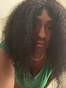 Snapshot of Foreignthababyy chatting on 5, 11, 2025 Foreignthababyy online show from 5, 11, 2025